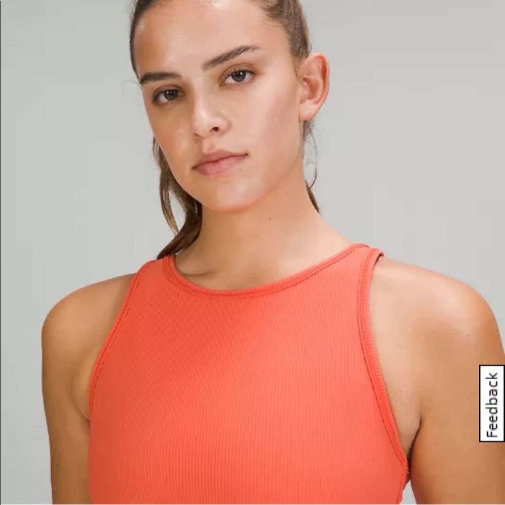 Lululemon power pivot tank top size: 6. like new